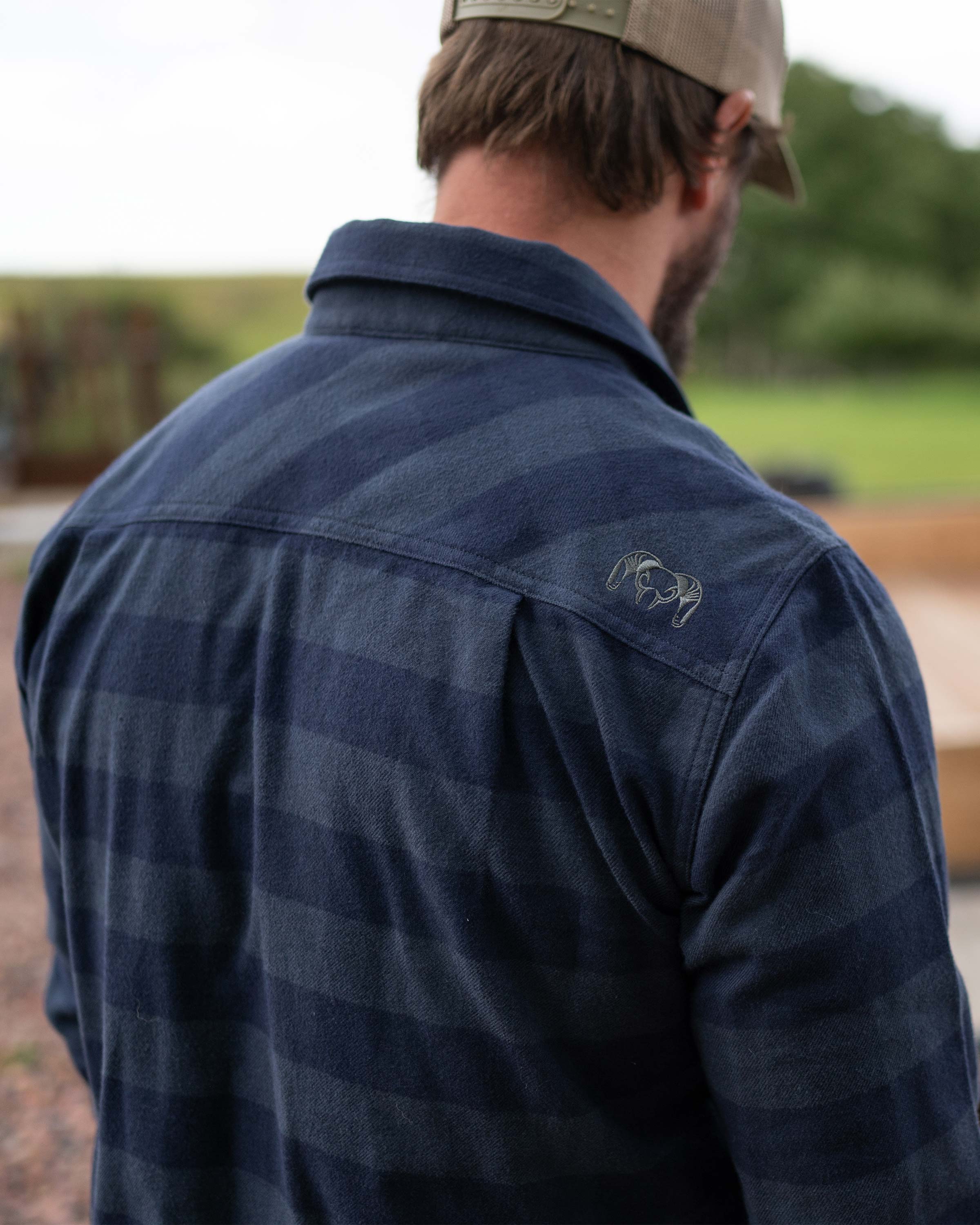 Outlet Field Flannel Shirt | Steel Blue Buffalo Check - Image 7