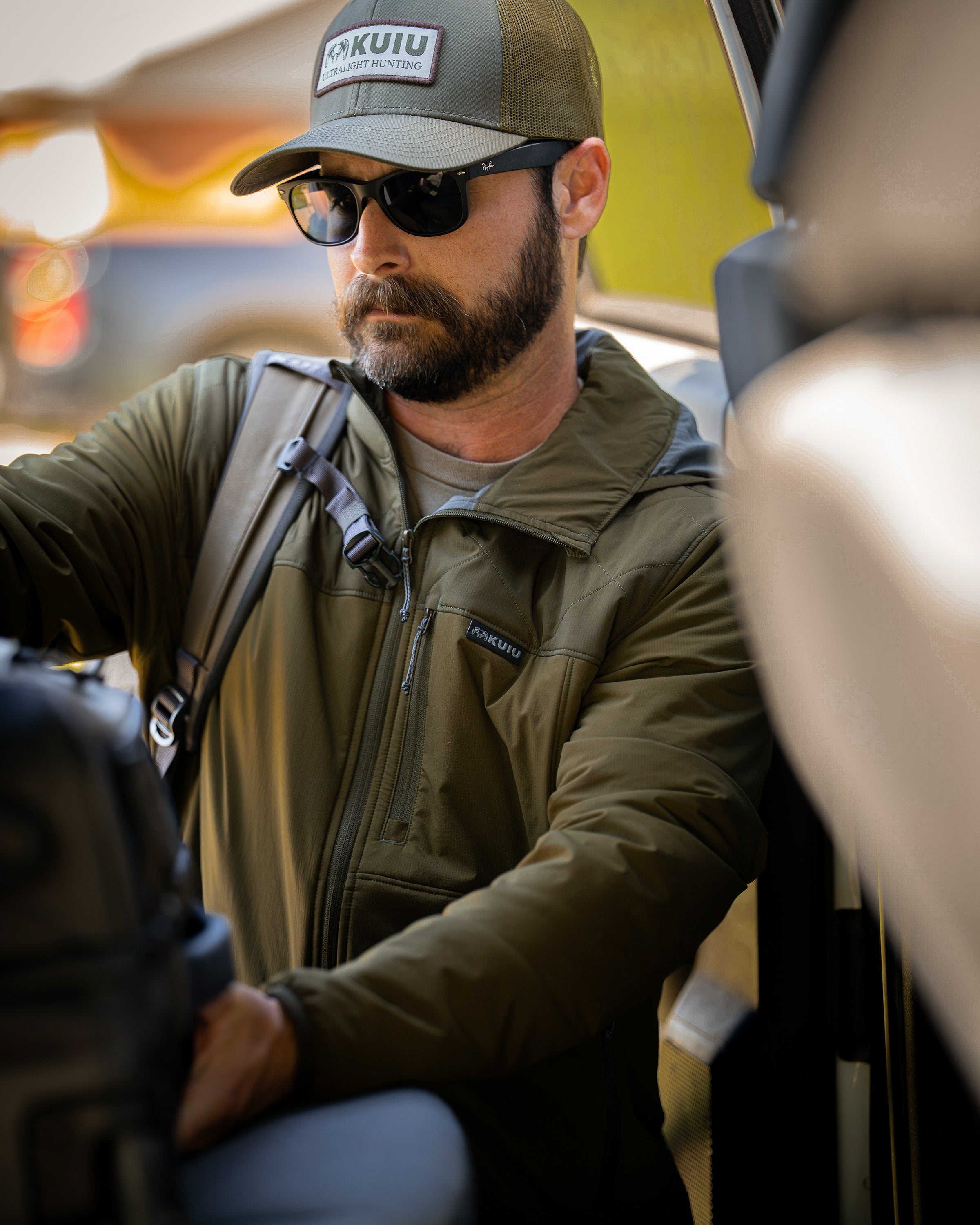 Transit Packable Hooded Jacket | Gunmetal/Stone - Image 11
