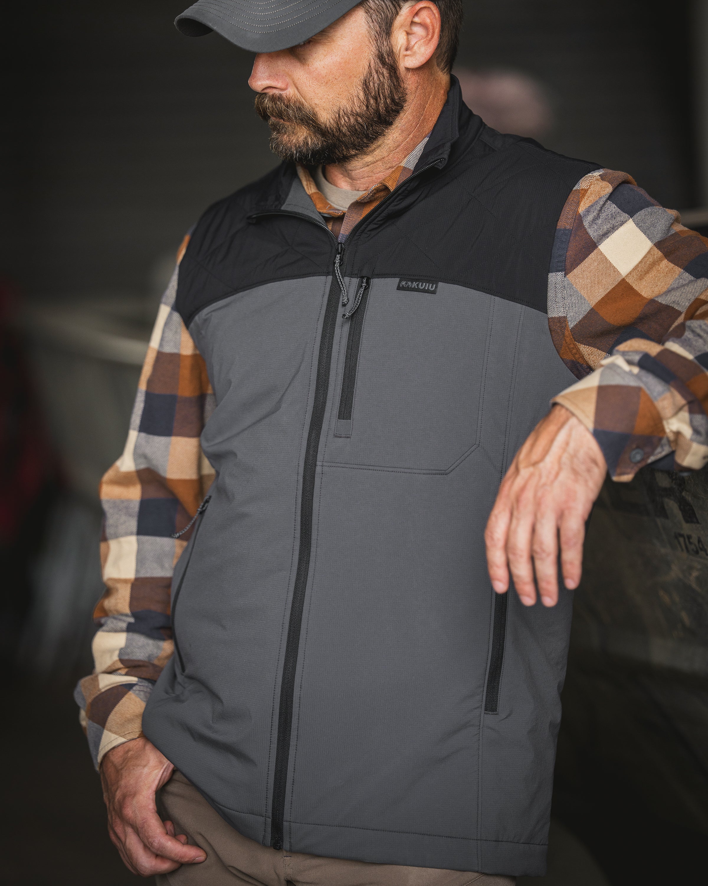 Transit Packable Vest | Black/Gunmetal - Image 3