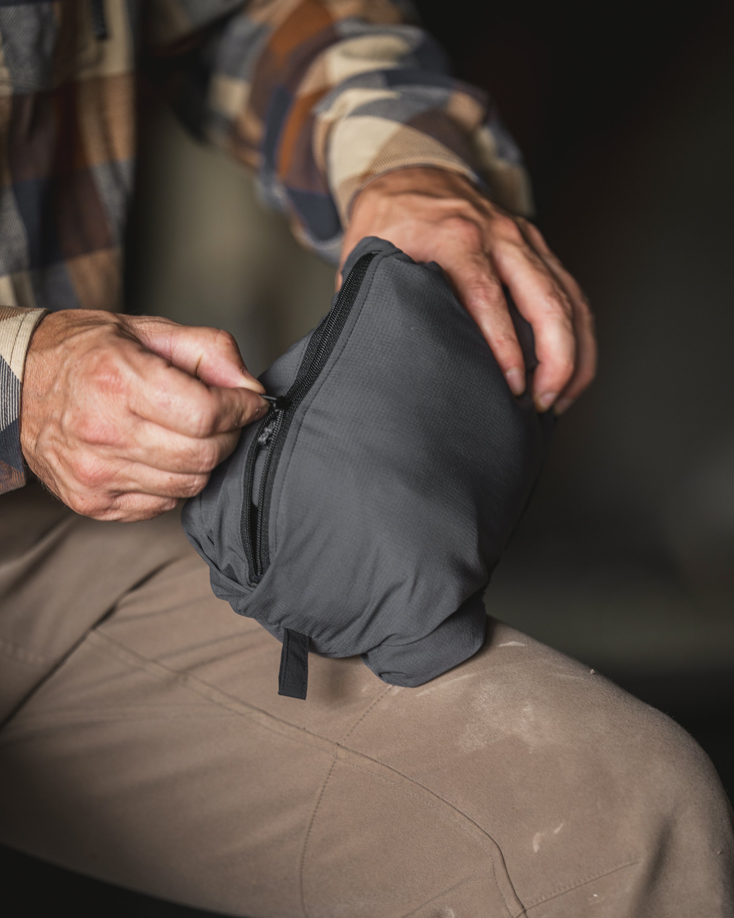 Transit Packable Vest | Black/Gunmetal - Image 6
