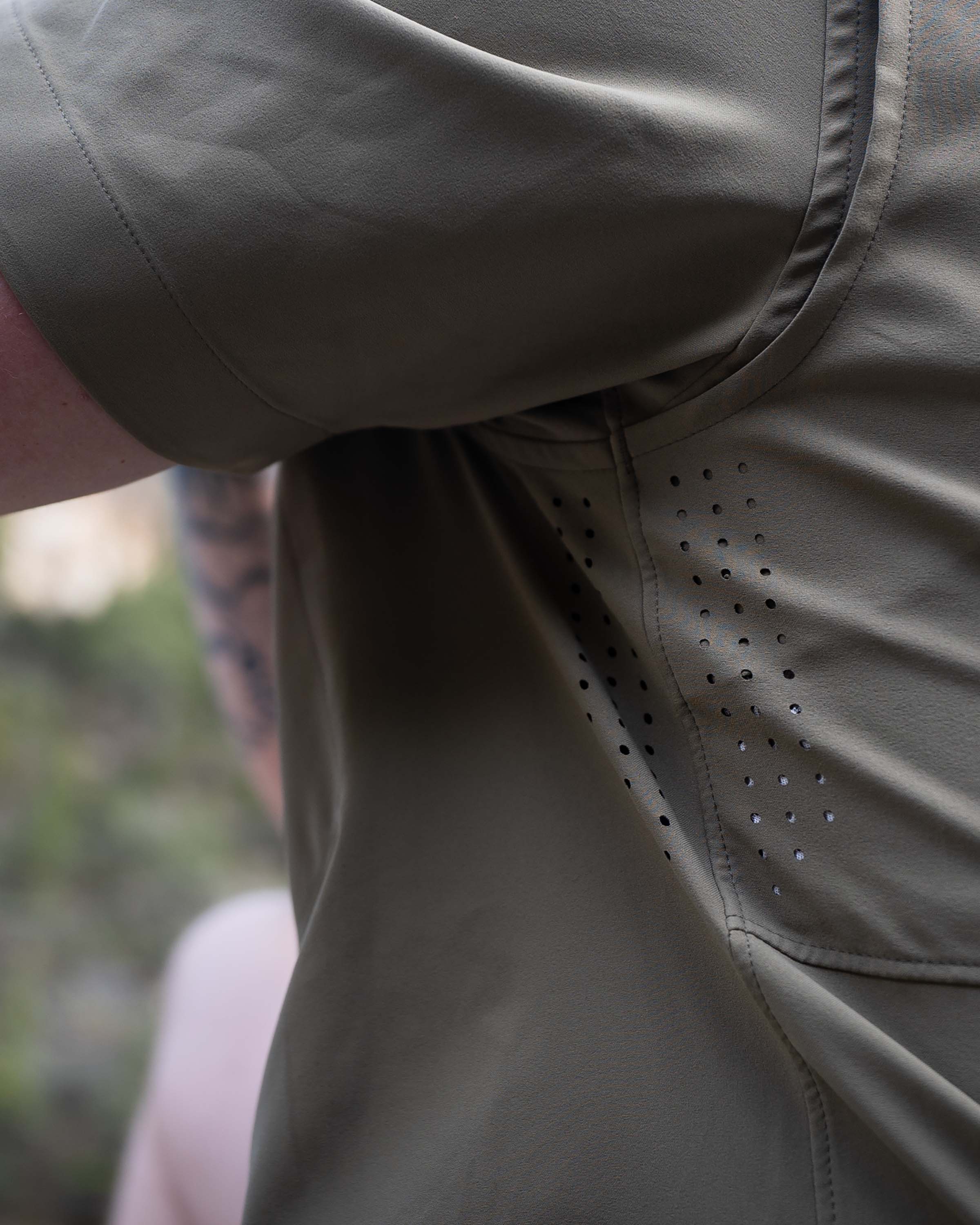 Mesa Vented SS Snap Shirt Gritstone | Silt Gritstone - Image 3