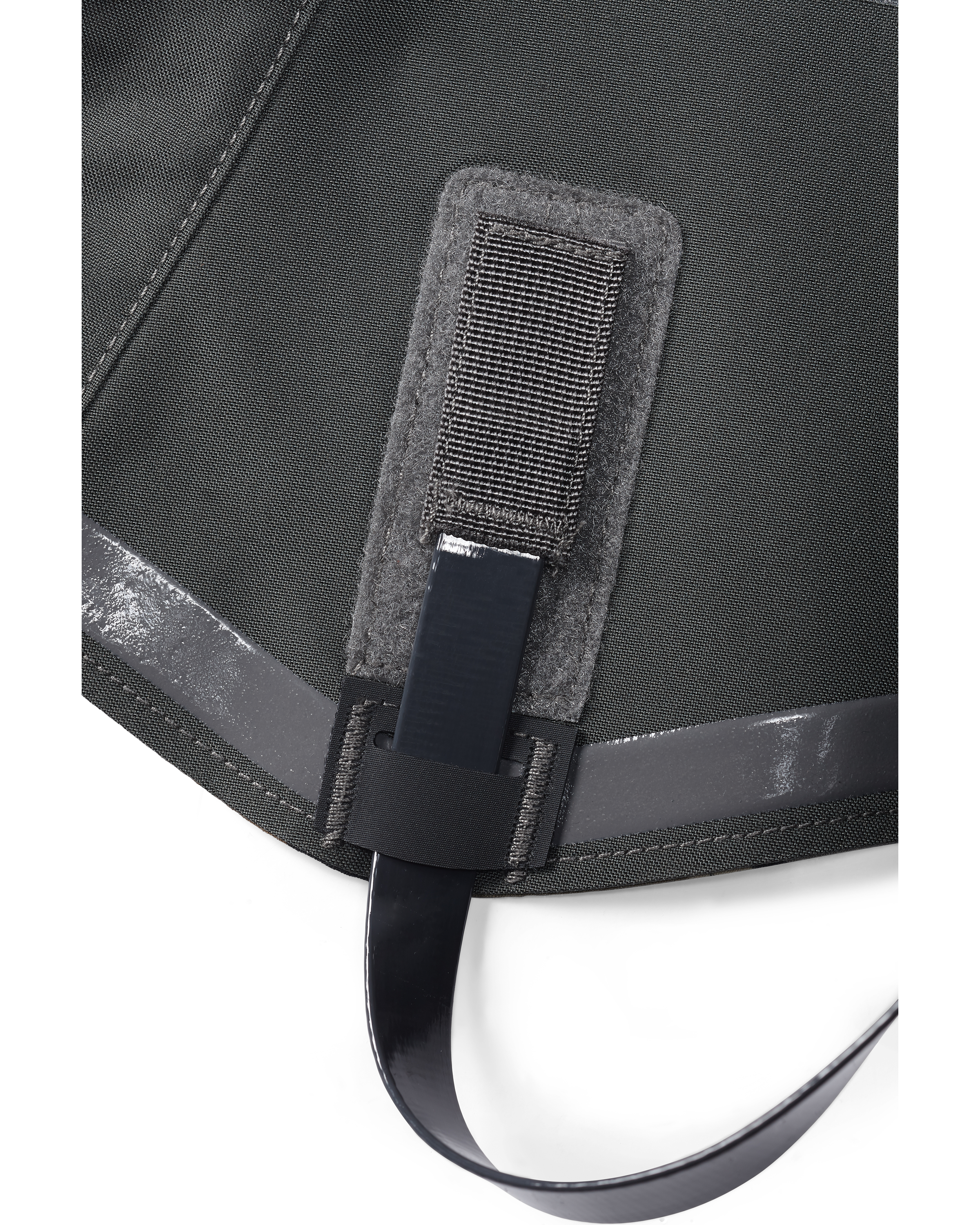 KUIU Kutana Storm Gaiter | Gunmetal - Image 2