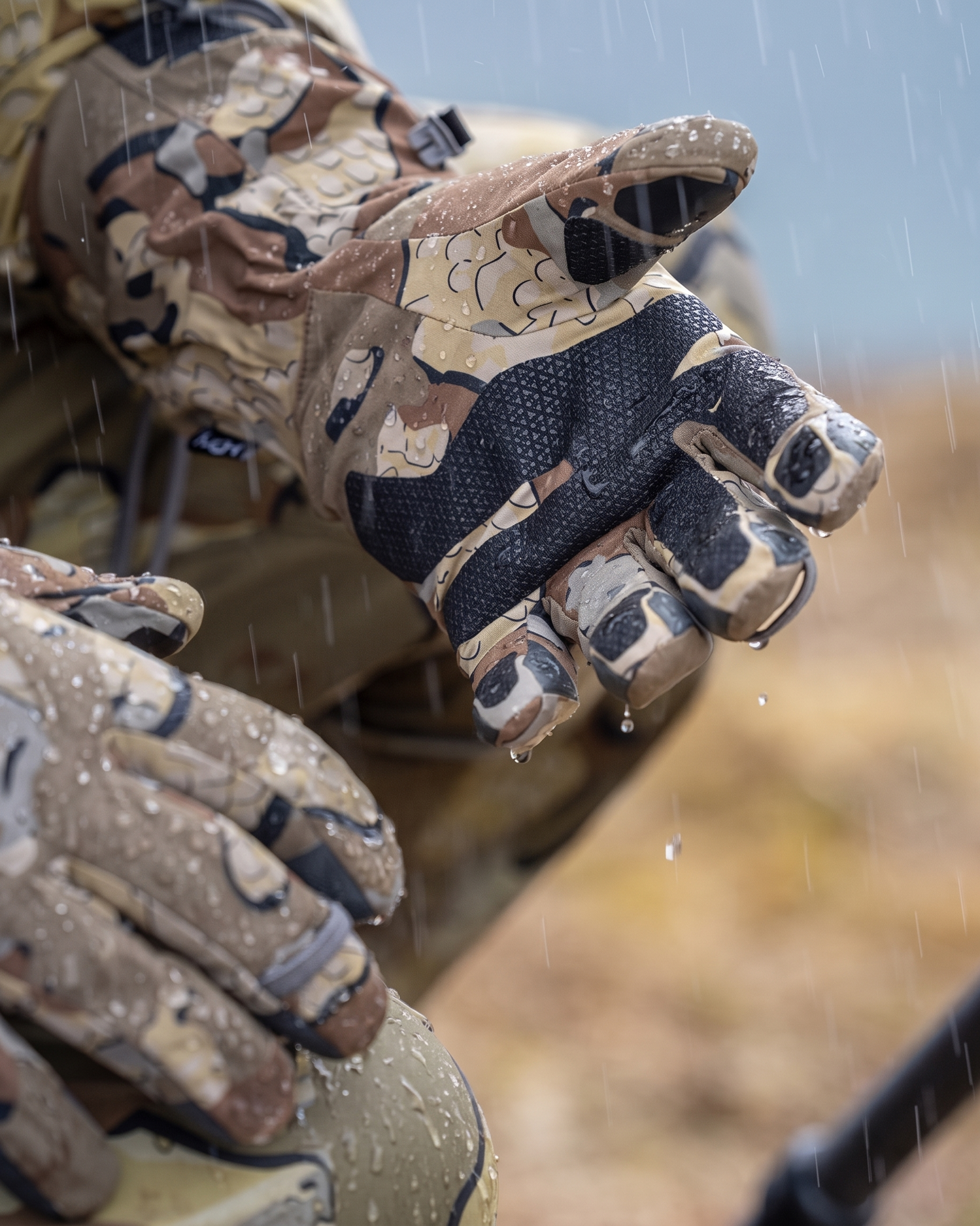 Yukon Hardshell Glove | Ash - Image 6