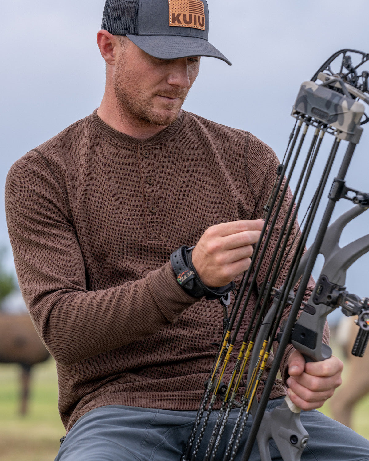 Canyon Waffle Henley | Black Heather - Image 4