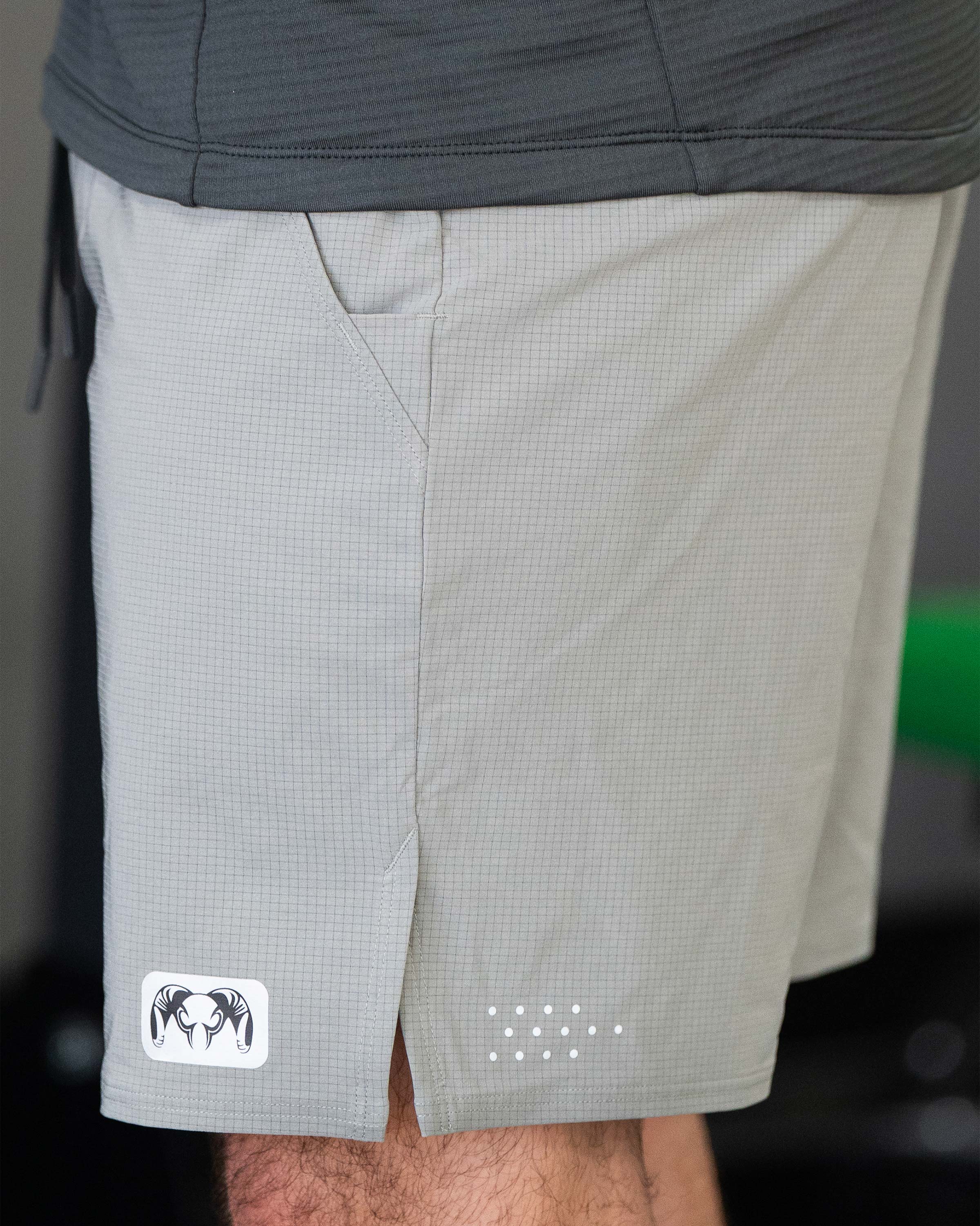 EnduroTrainer 7″ Short | Shadow - Image 6