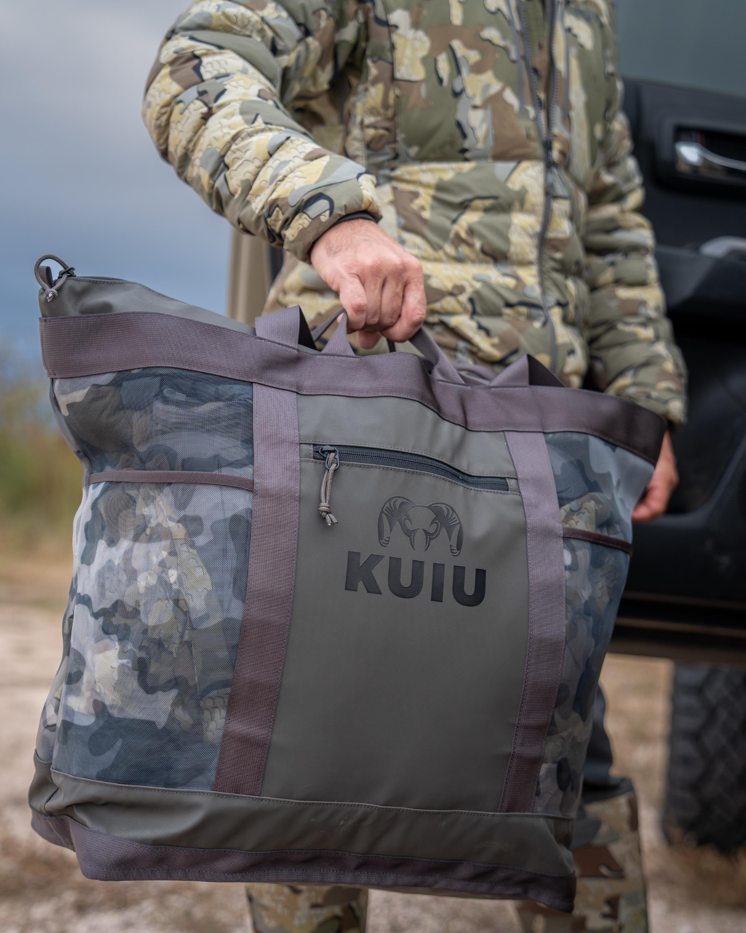 KUIU 3500 Mesh Tote Bag | Coyote Brown - Image 5